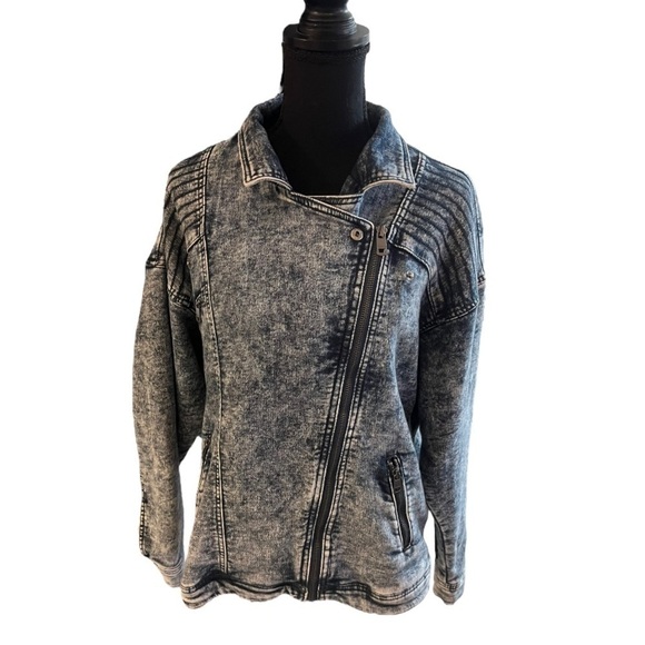 Vintage DKNY Oversized Acid Wash Jean Jacket XL - Picture 1 of 12